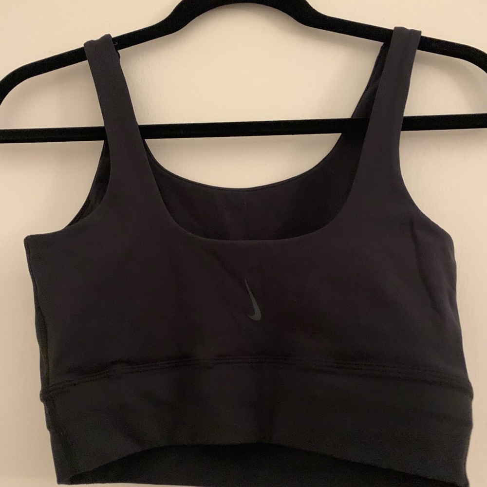Nike Crop Tank